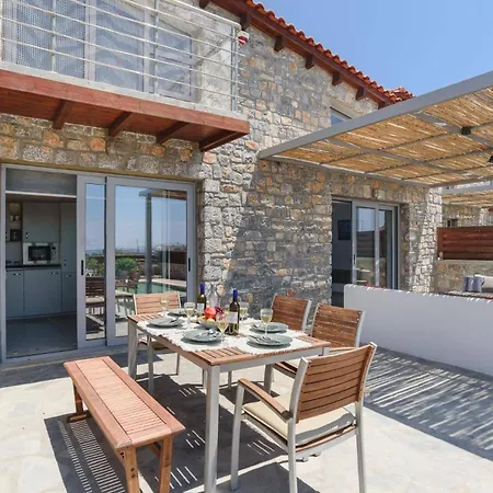 Beatris Seastone By